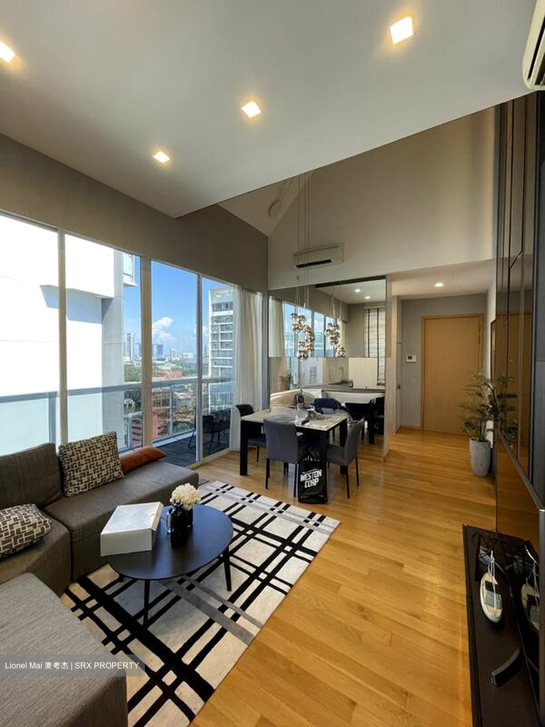 The Peak @ Cairnhill I (D9), Apartment #591783481